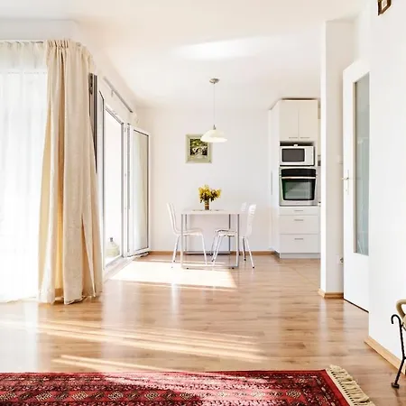 Apartment Center Niva